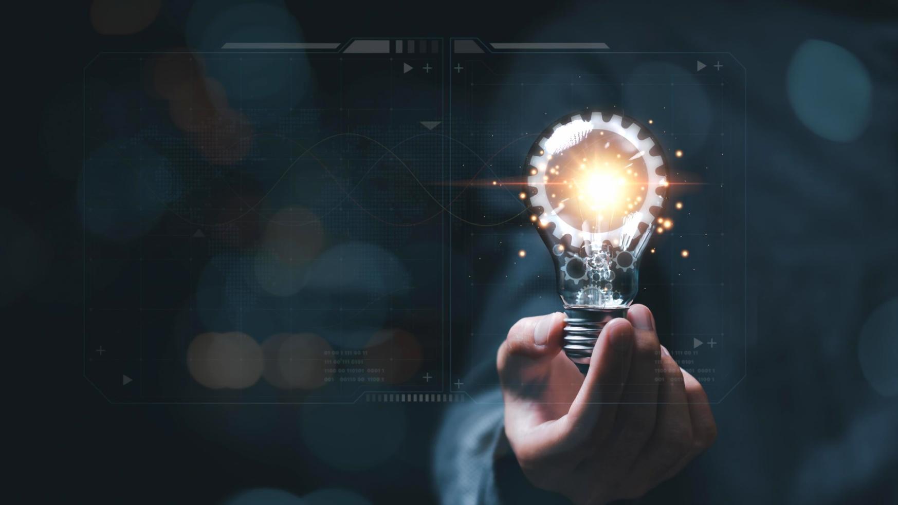 Escritorio con múltiples dispositivos móviles mostrando pruebas de optimización web